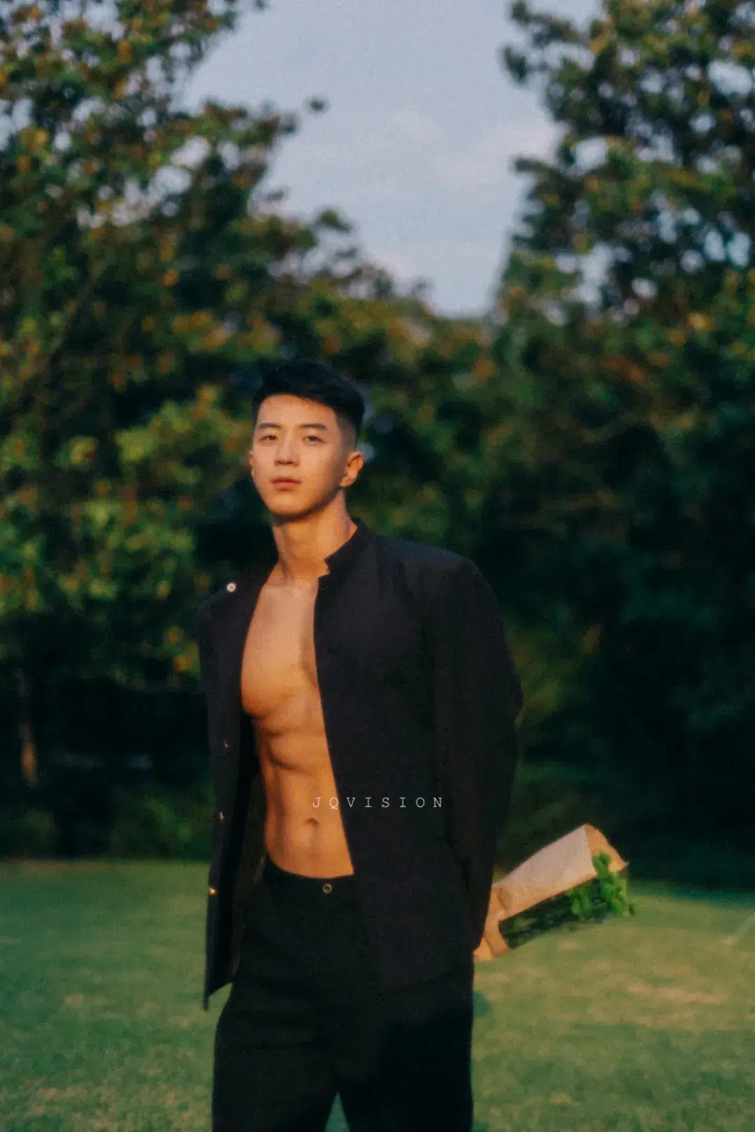 JQ's MAN|陪你走过初夏的余晖-NICEIBB