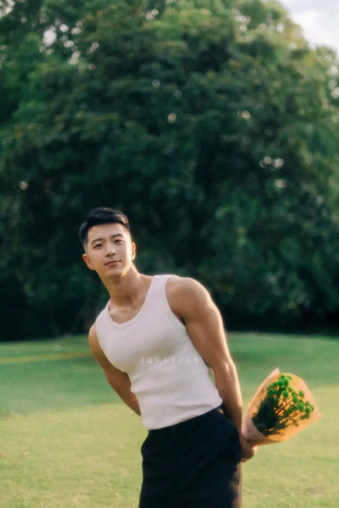 JQ's MAN|陪你走过初夏的余晖-NICEIBB